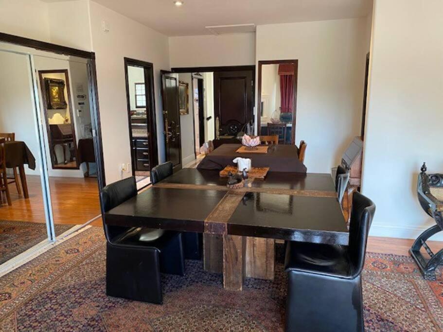 Entire Second Flr - Santa Monica Luxury Roman Villa Los Angeles Extérieur photo