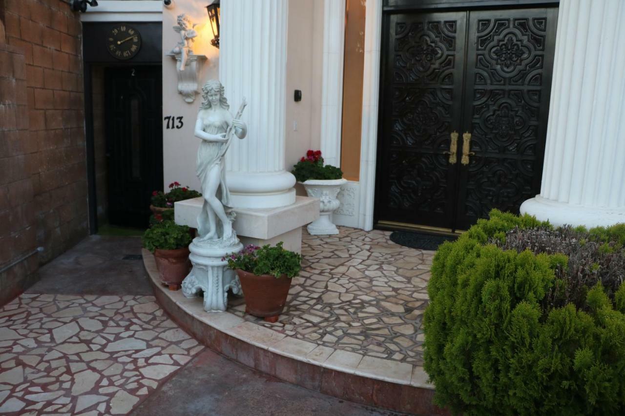 Entire Second Flr - Santa Monica Luxury Roman Villa Los Angeles Extérieur photo